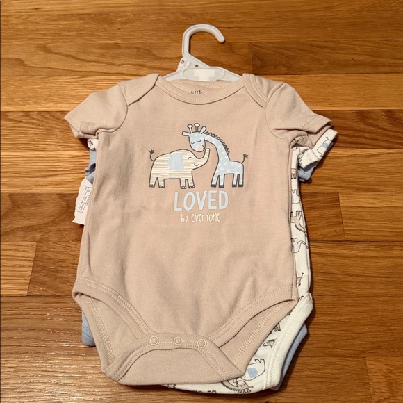 Little and loved giraffe‎ and elephant Baby Onesie Set size 3-6months - Picture 4 of 4